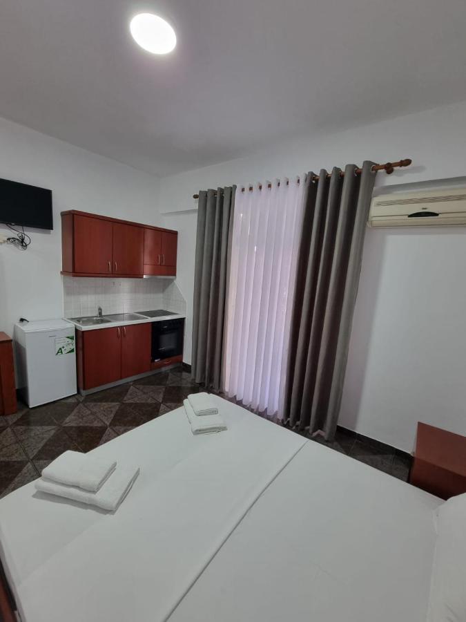 Ideal Apartments & Rooms Sarandë Exteriér fotografie